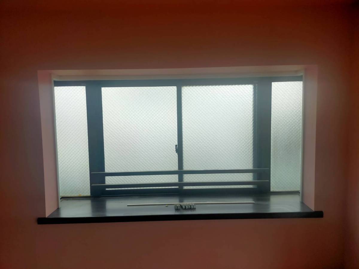 まどありー。の内窓設置の施工前の写真1
