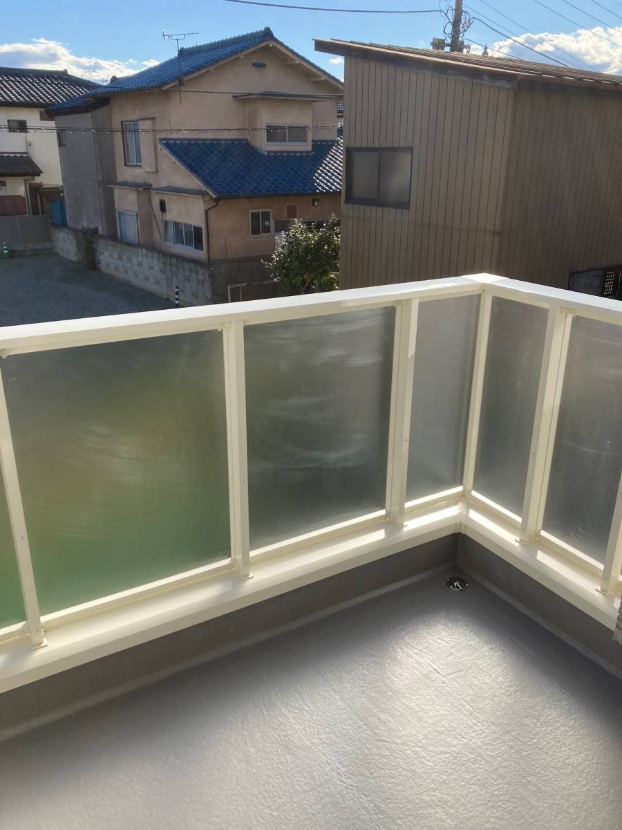 まどありー。のベランダ設置の施工後の写真2