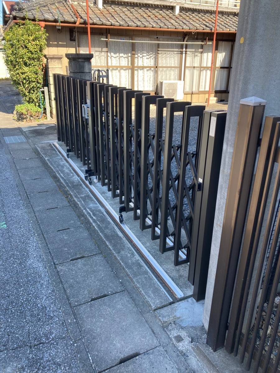 まどありー。の門扉交換の施工事例写真