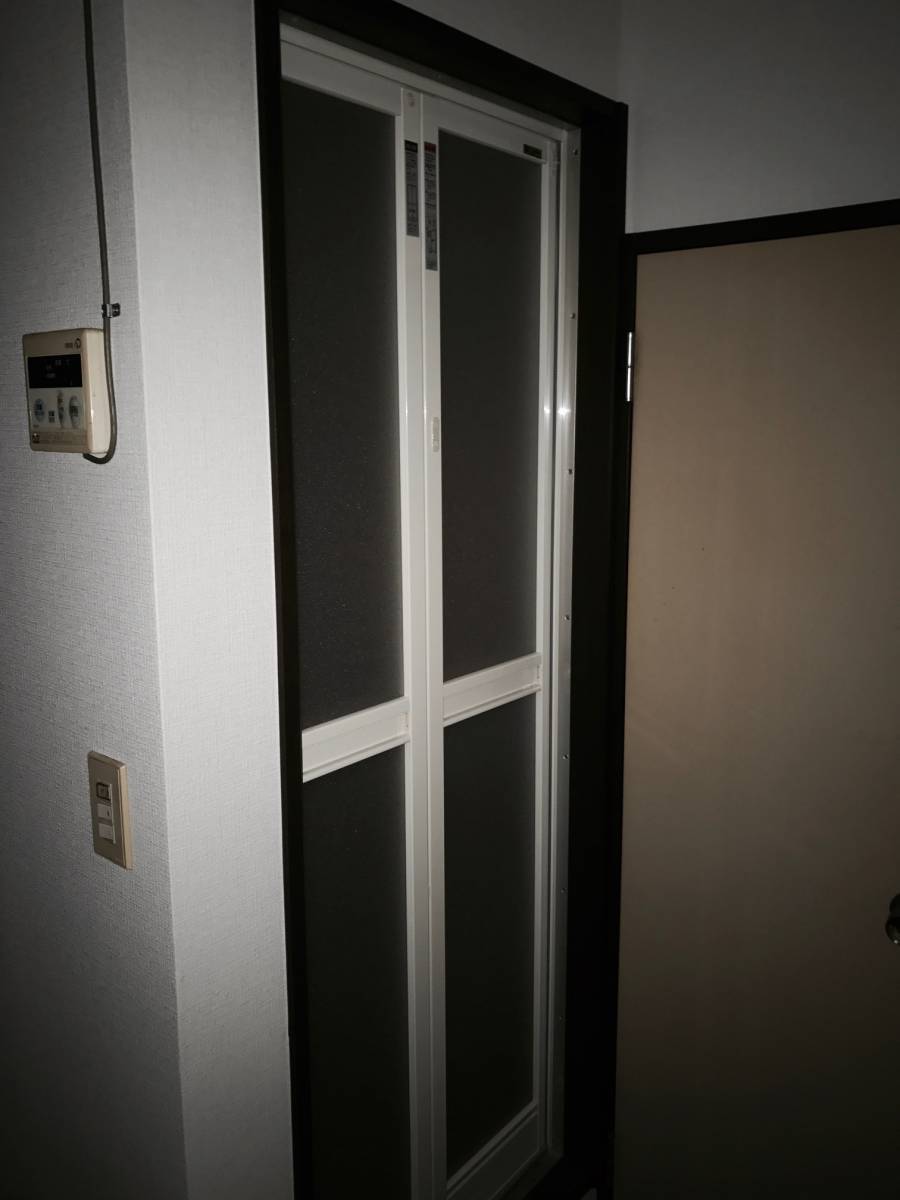 まどありー。の浴室折れ戸交換の施工事例写真