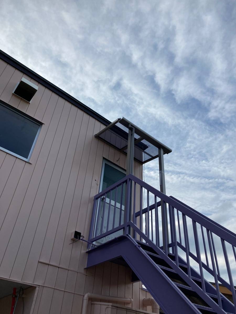 まどありー。の雨除け対策の施工後の写真1