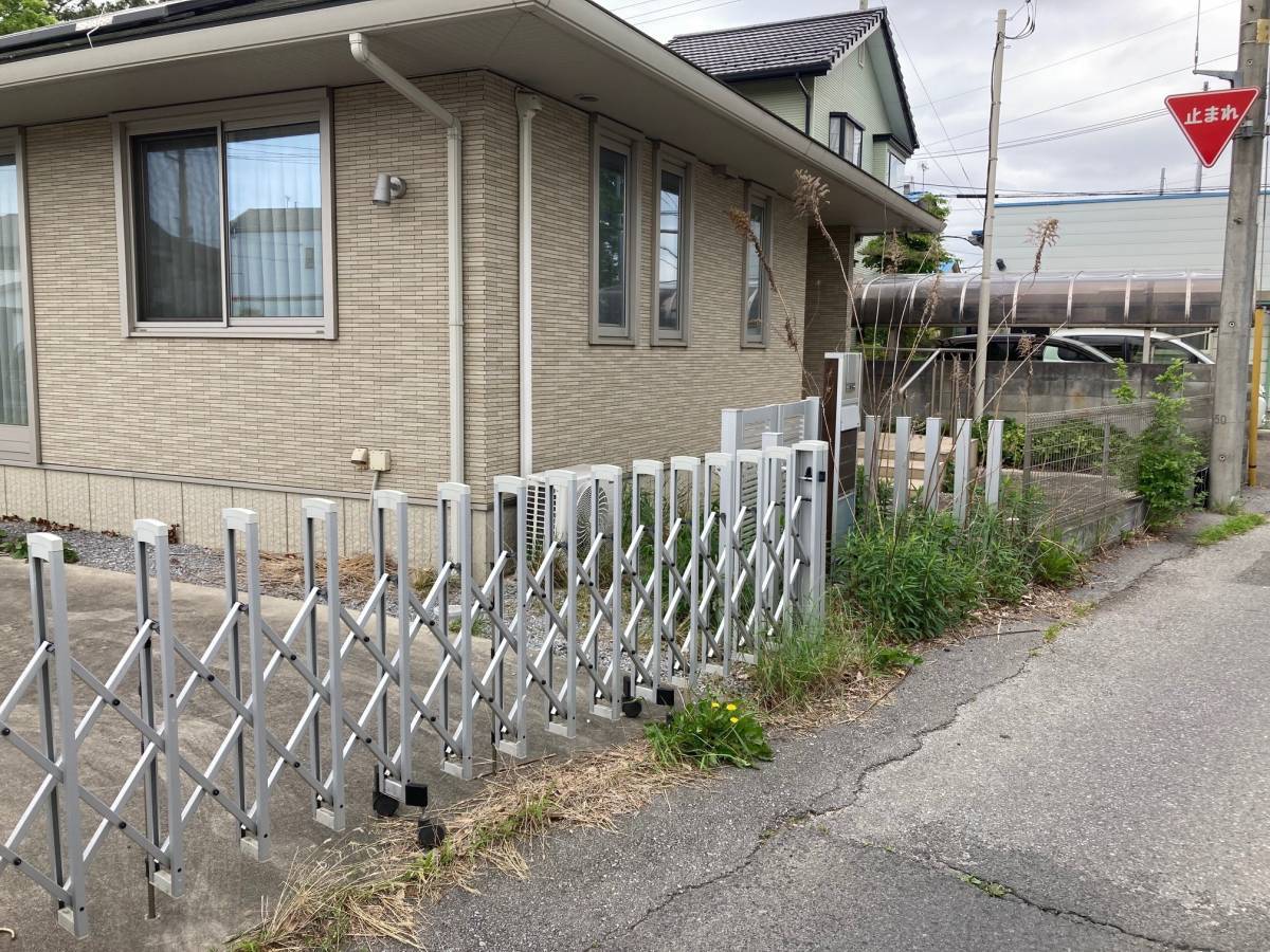 まどありー。の自動開閉タイプの門扉へ交換の施工前の写真2
