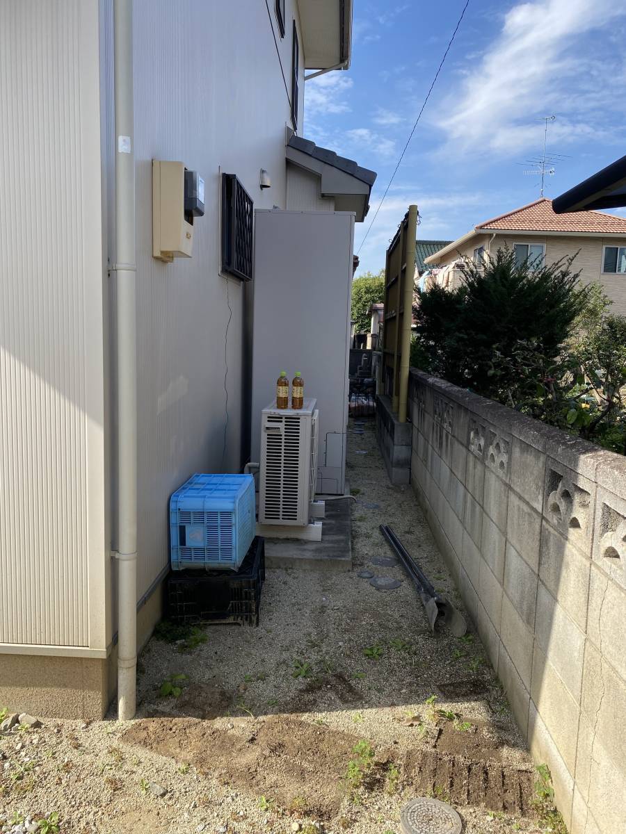 まどありー。の門扉新設の施工前の写真1