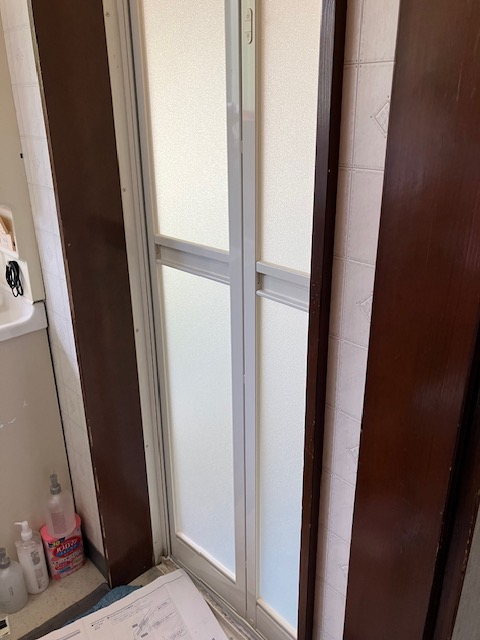 まどありー。太田店の浴室ドアを新しく交換しましたの施工後の写真2