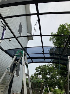 まどありー。太田店のカーポートの屋根材交換ですの施工前の写真2