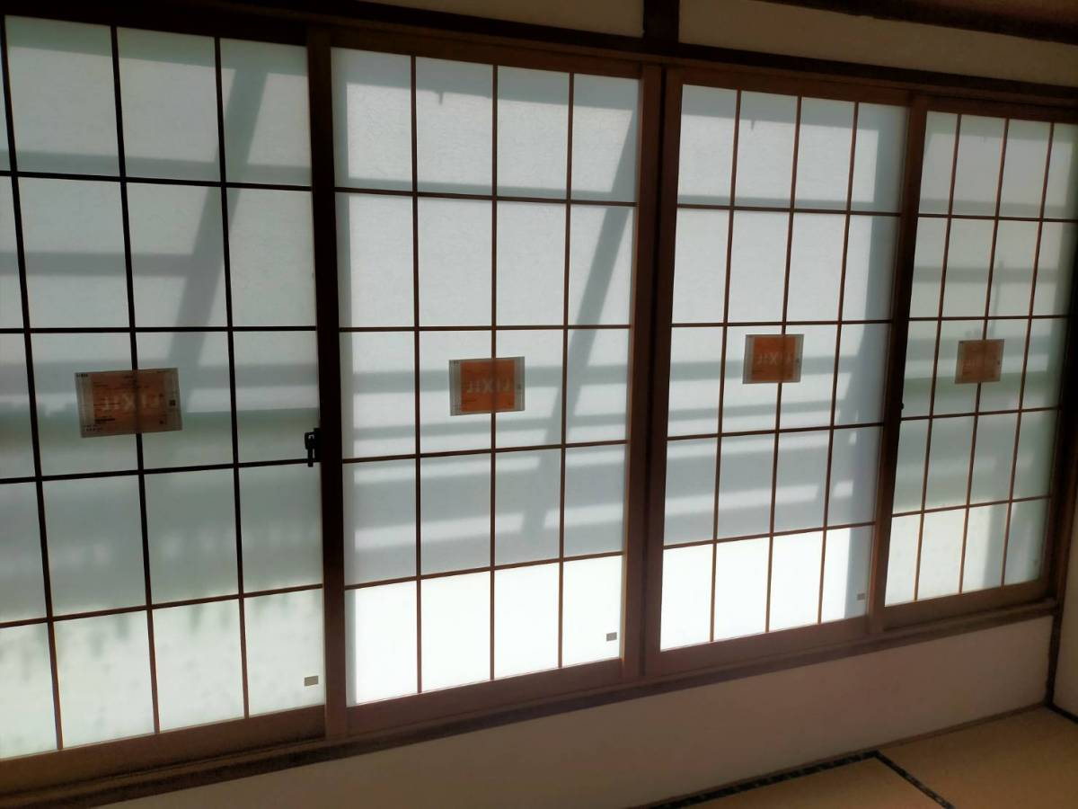 まどありー。太田店の結露、防音対策の施工事例写真