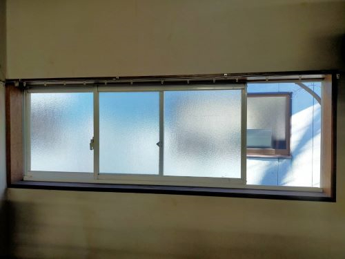 まどありー。太田店の【補助金対象商品】　１ｄａｙリフォーム　LIXIL内窓サッシインプラスの設置の施工前の写真1