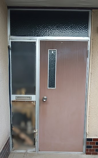 まどありー。太田店の気分一新!豊富なデザインで大変身の施工前の写真1