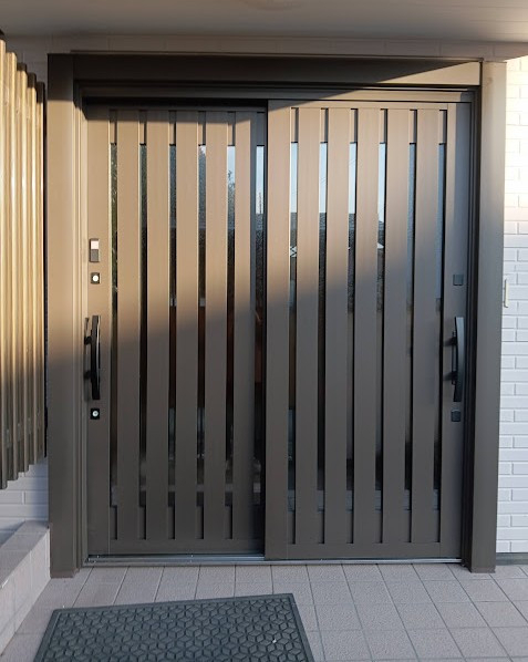 まどありー。太田店の住まいの顔を素敵にリフレッシュの施工後の写真1