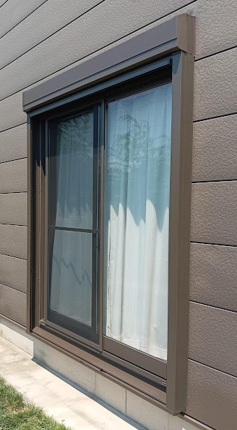 まどありー。太田店の防犯対策　台風対策　シャッター設置の施工後の写真1