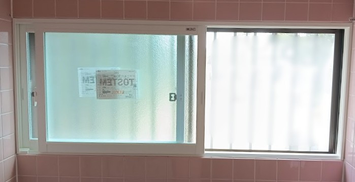 まどありー。太田店の浴室にも内窓設置で断熱性アップの施工後の写真1
