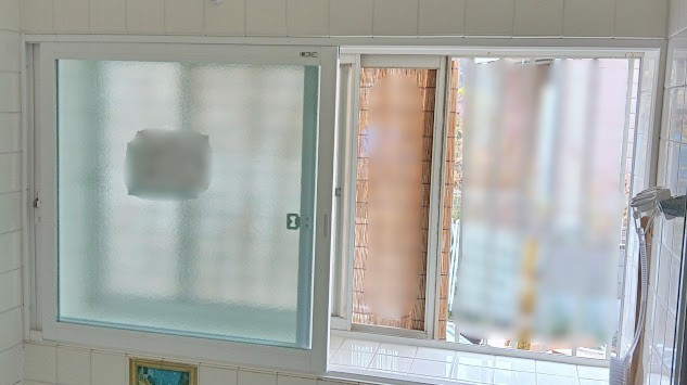 まどありー。太田店の浴室に内窓設置で部屋間の温度差を少なくの施工後の写真1