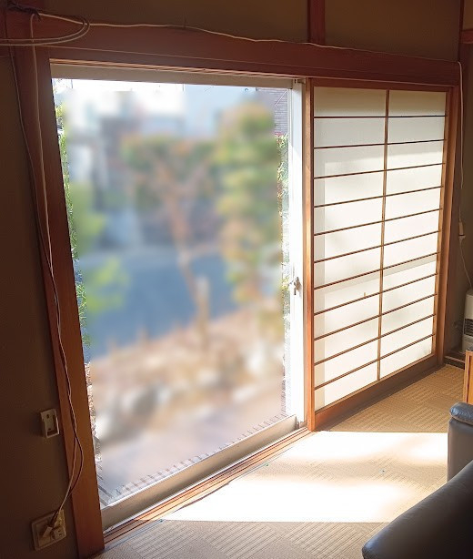 まどありー。太田店の和紙調「インプラス」設置の施工前の写真1